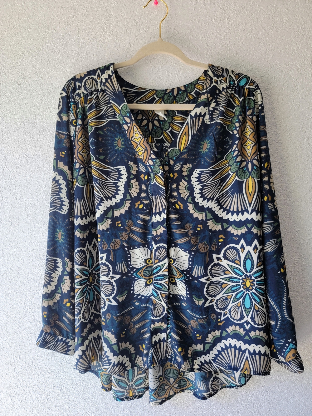 Womens Navy Floral Button-Front Blouse